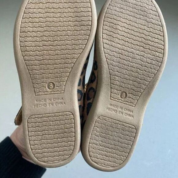 NWT Old Navy Girl's Faux-Suede Mary-Jane Leopard Brown/Black Flats, Size 8 - Picture 6 of 6